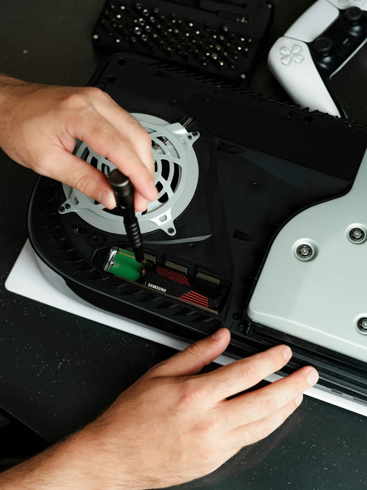 Consoles repair work