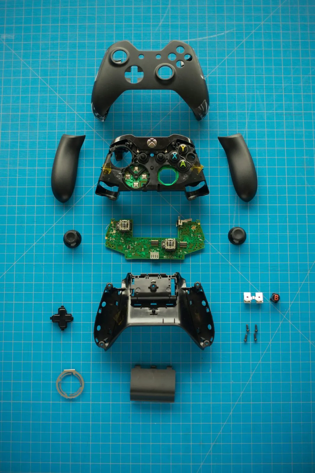 Controller opened for a custom rebuild
